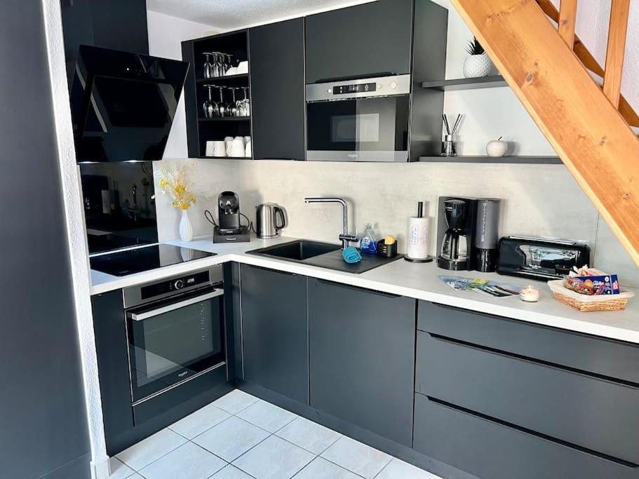 Perle Beach, Petite Maison Situee En Bord De Plage, Piscine. Guidel Extérieur photo